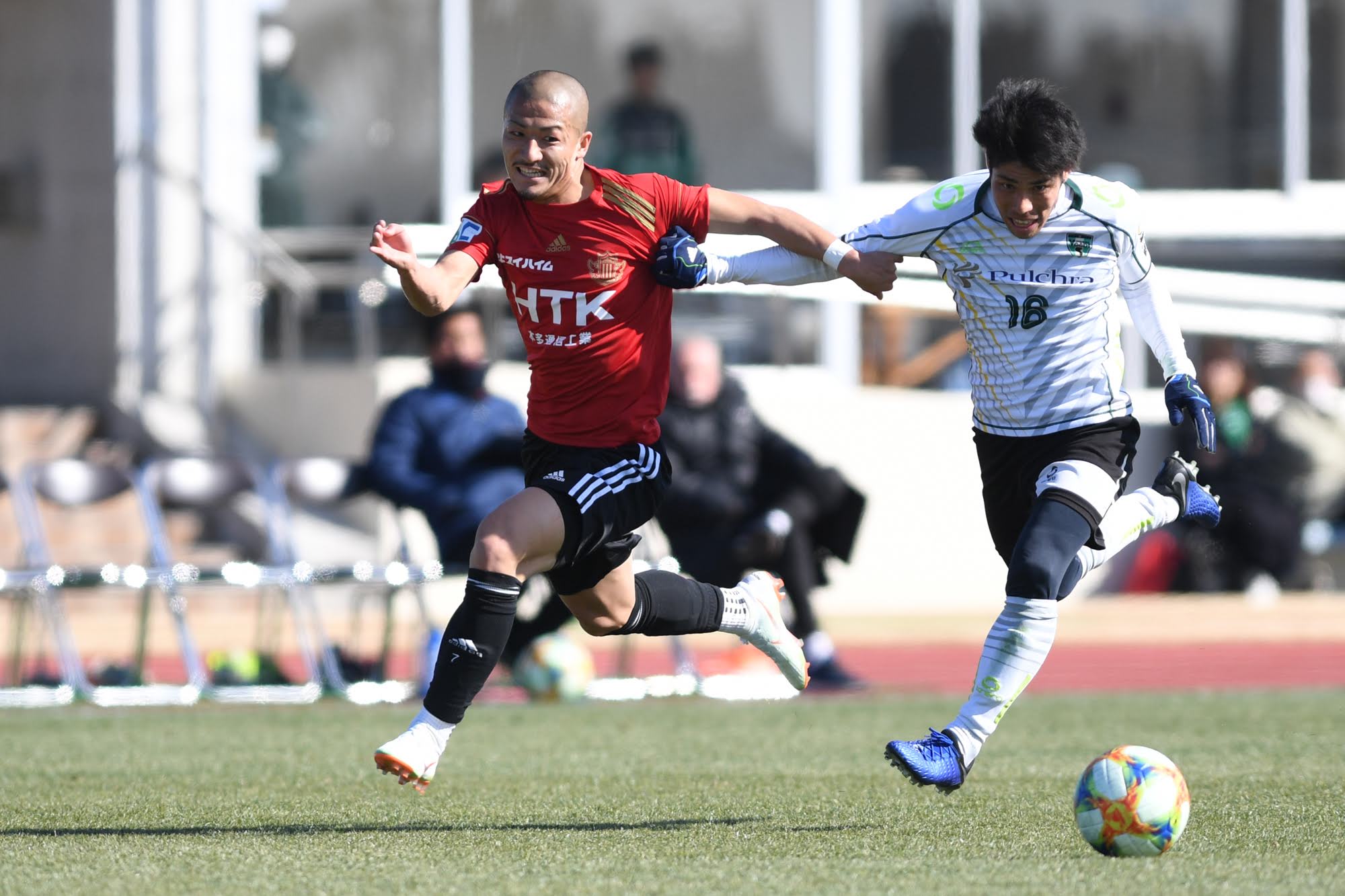松本山雅、新戦力L・ペレイラが躍動！前田大然と信頼深める サカノワ