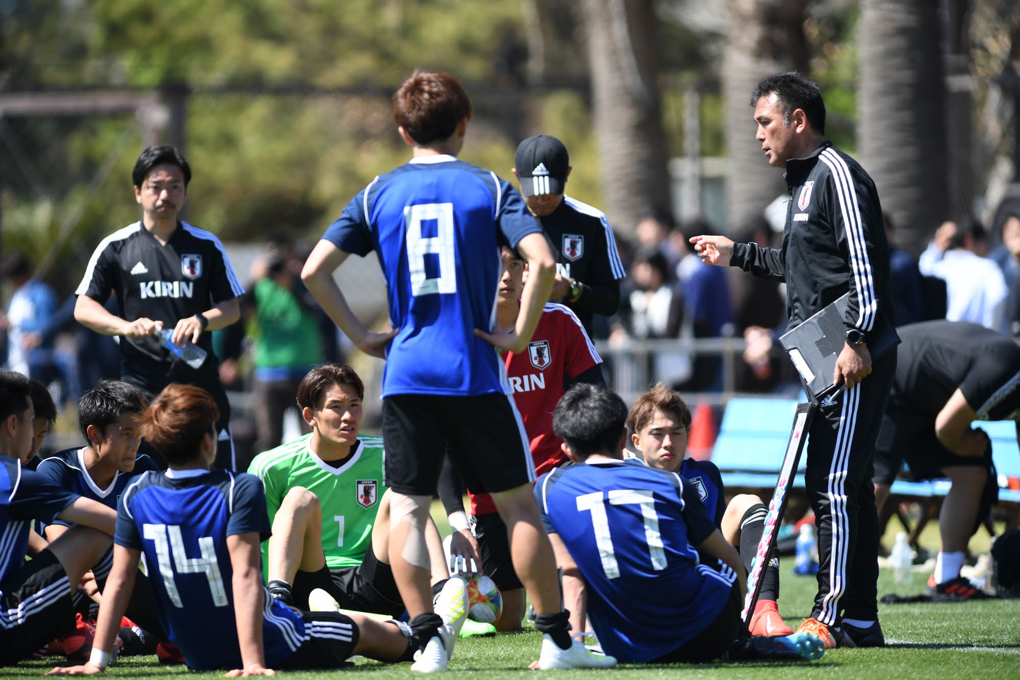 U 日本代表のトレーニングパートーナーにc大阪u 18の二人を派遣 サカノワ