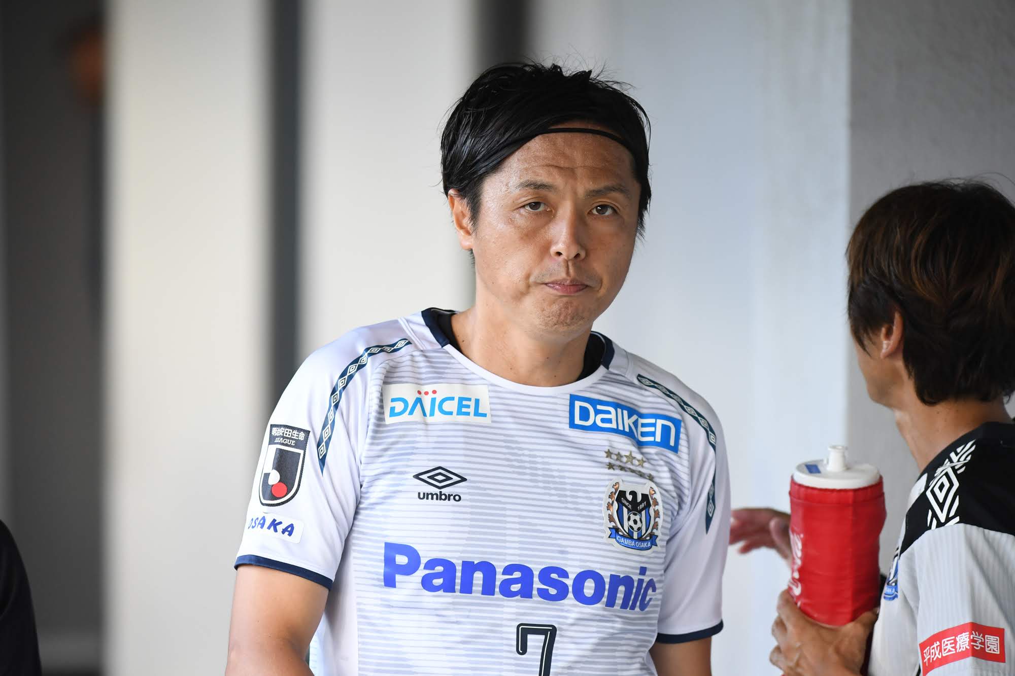 異例午前８時発表、遠藤保仁のＧ大阪から磐田への期限付き移籍が正式決定 | サカノワ