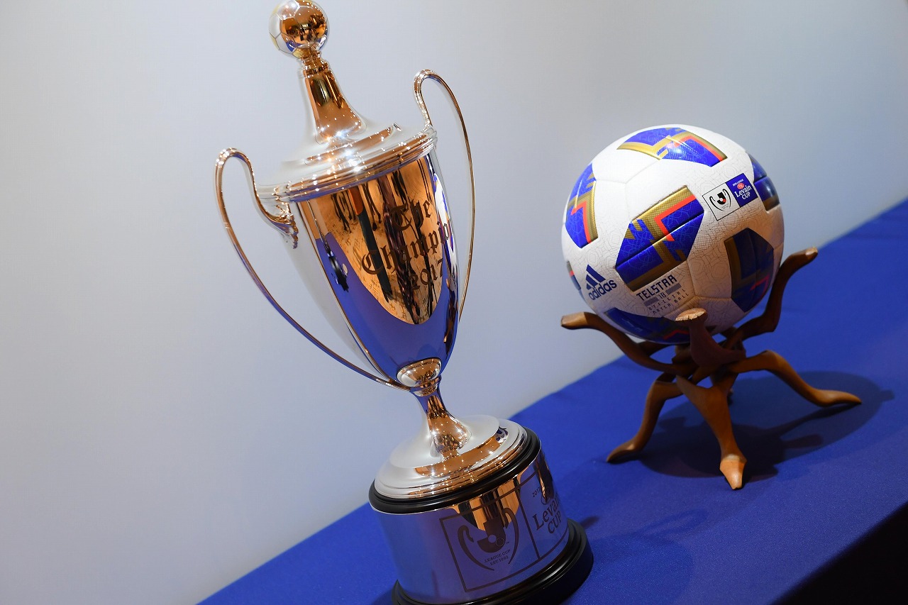 ルヴァン杯決勝 柏 Fc東京は１月４日で決定 21年開幕は当初予定より遅らせる方向で調整へ サカノワ