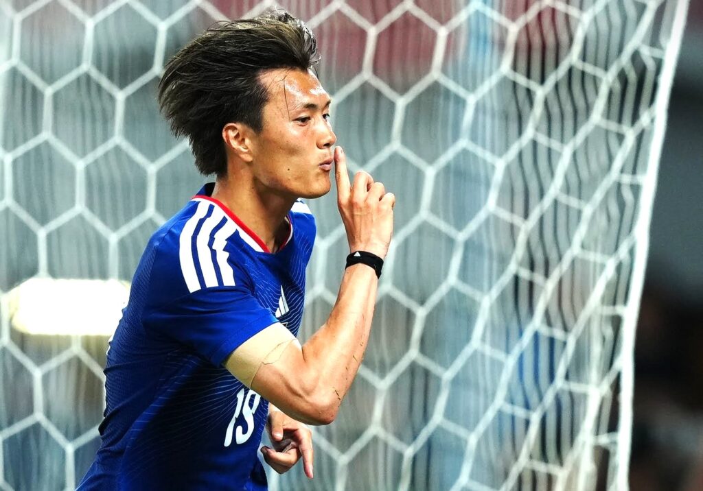 NEC ナイメヘン 小川航基 実使用サインユニフォーム サッカー日本代表
